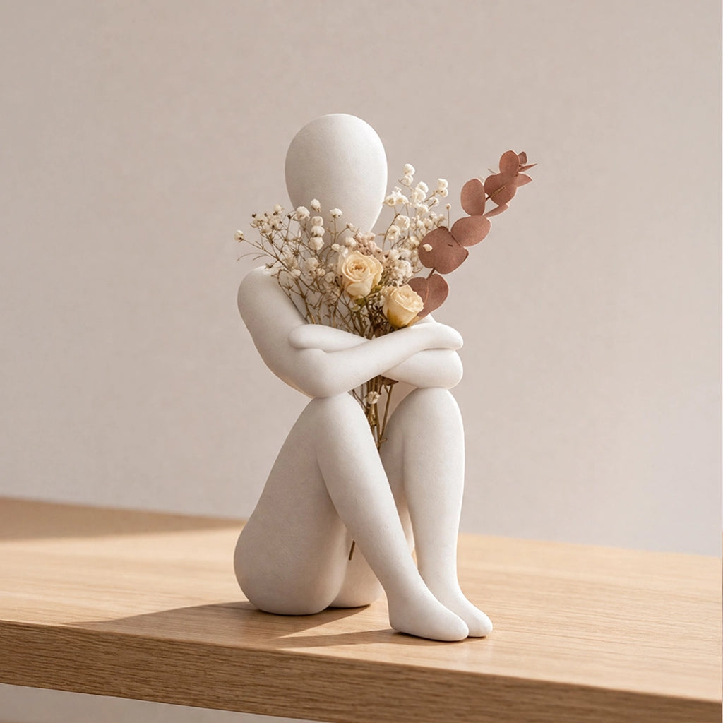 Still Hug Sculpt