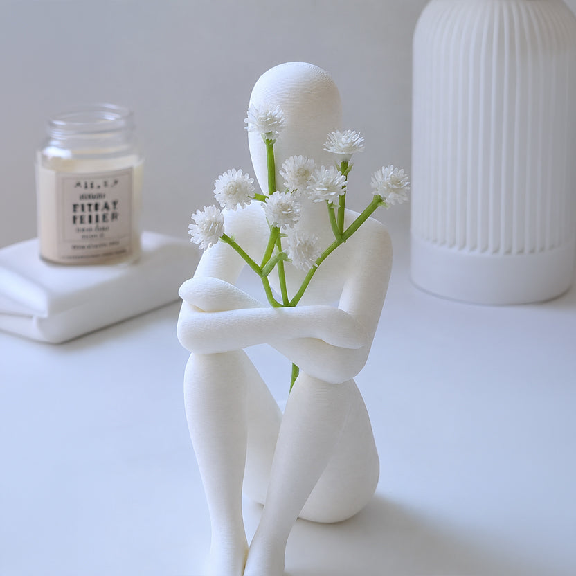 Still Hug Sculpt